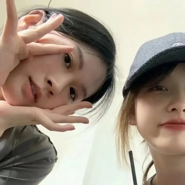 穿着旗袍的女孩